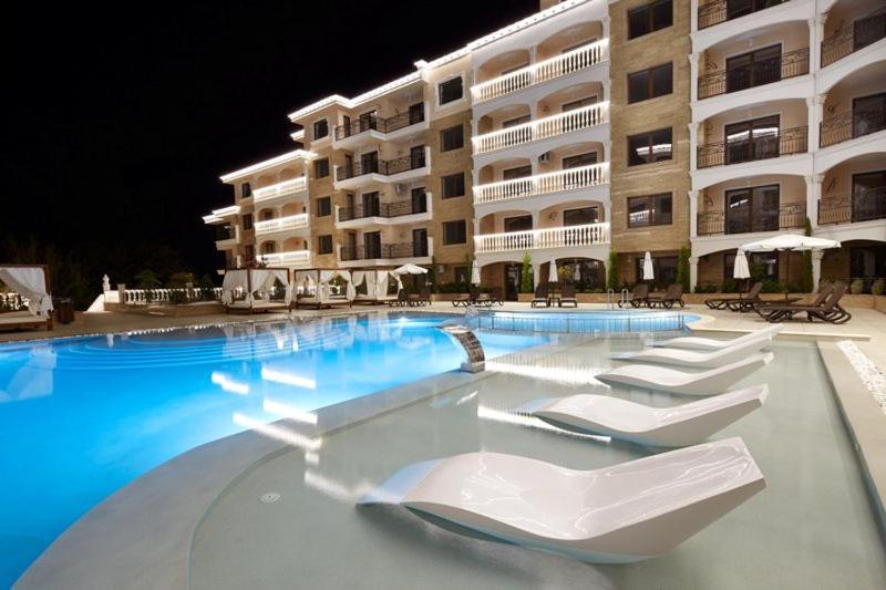 Valencia Gardens Deluxe Apartments Nesebar Luaran gambar