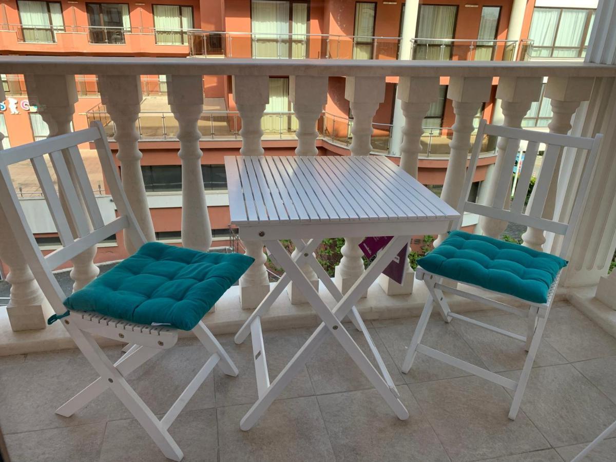 Valencia Gardens Deluxe Apartments Nesebar Luaran gambar