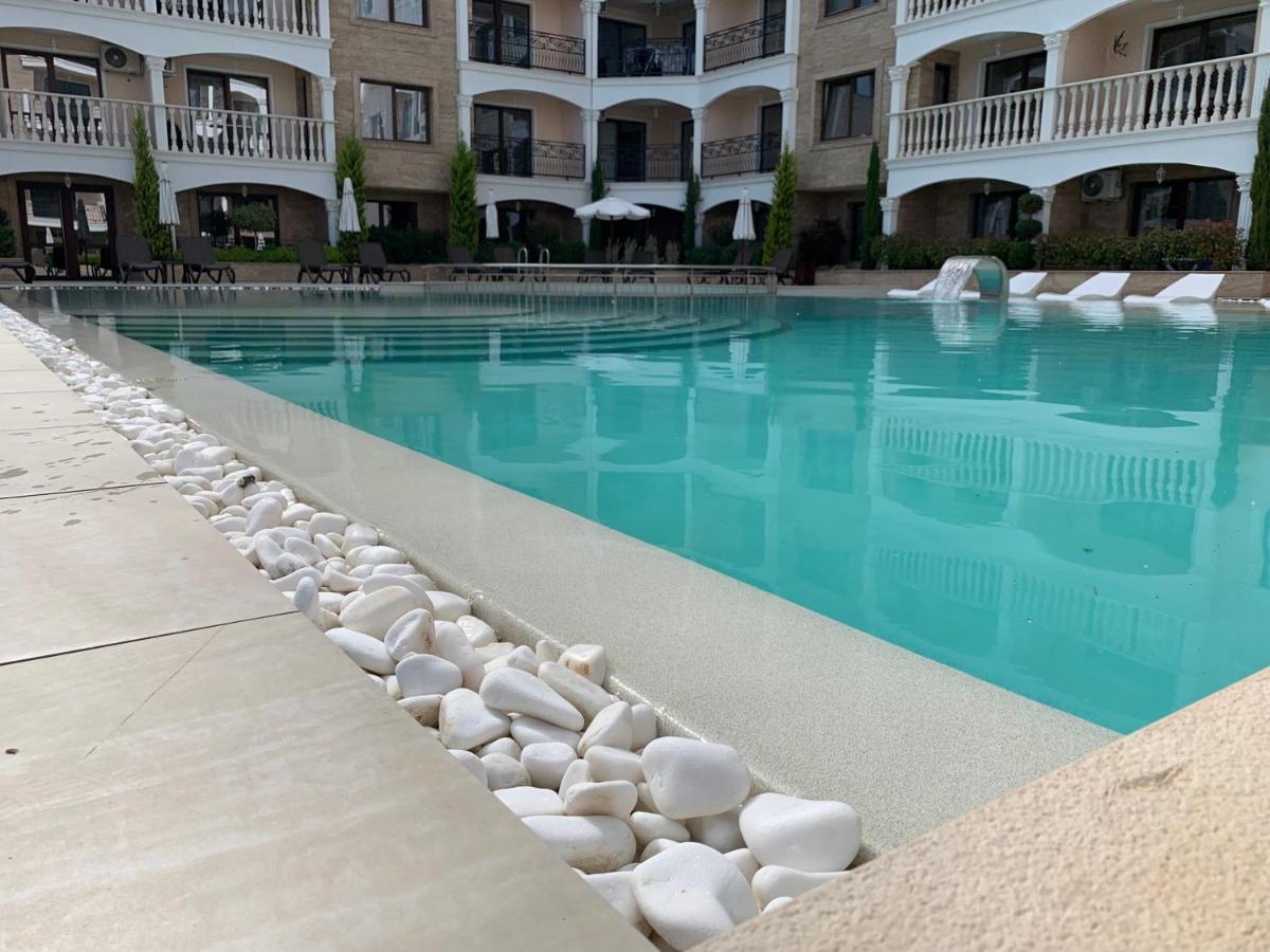 Valencia Gardens Deluxe Apartments Nesebar Luaran gambar