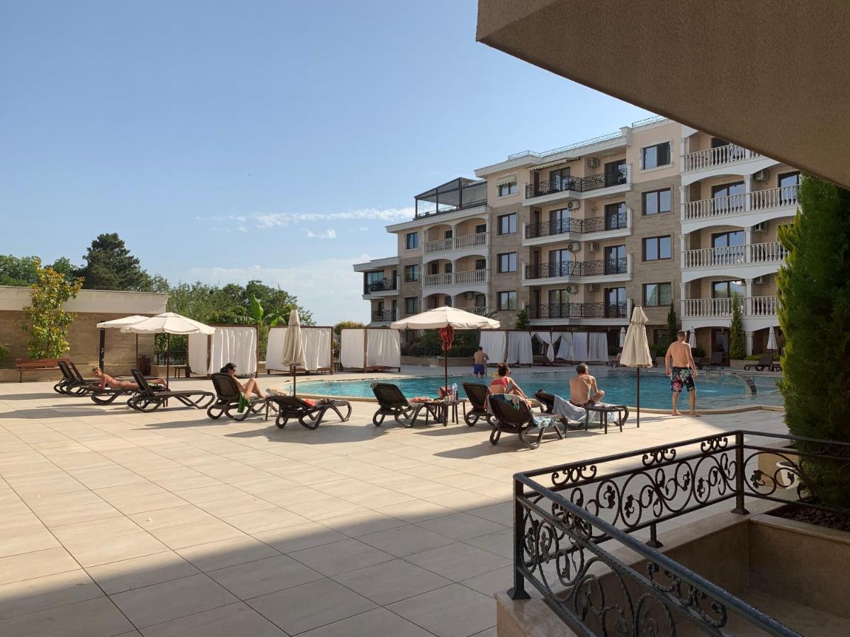 Valencia Gardens Deluxe Apartments Nesebar Luaran gambar